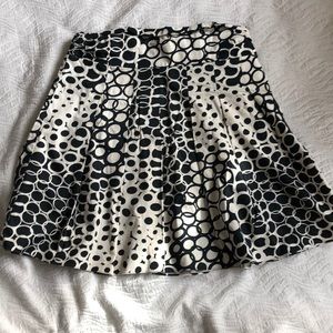 B&W pleated skirt